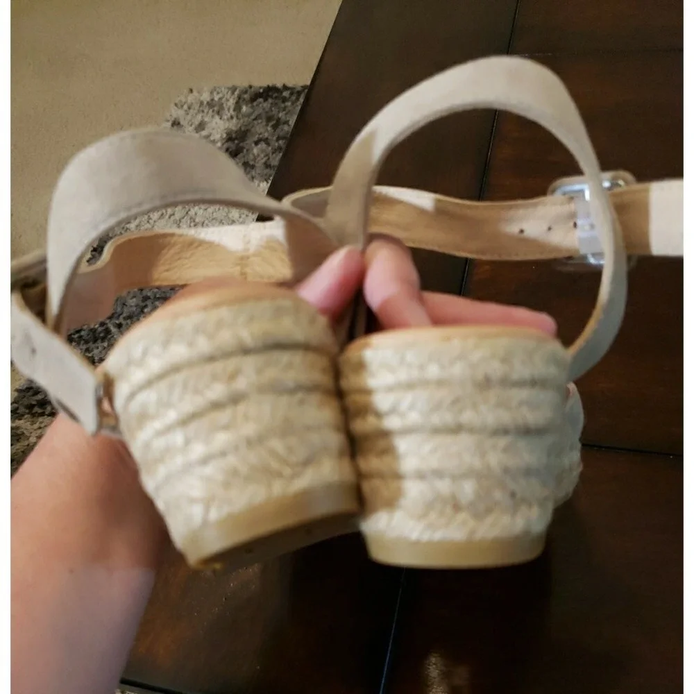 Eric Michael Shannon Suede Wedge Espandrille Sandals Size 40 US 9- 9 1/2